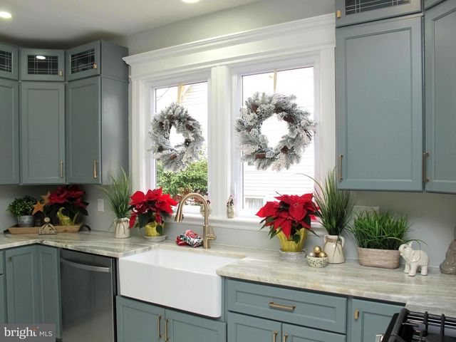 802 LINCOLN AVE, Palmyra, NJ 08065