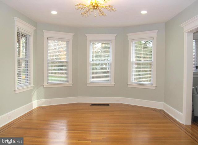 802 LINCOLN AVE, Palmyra, NJ 08065