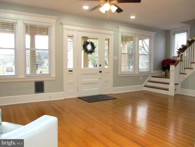 802 LINCOLN AVE, Palmyra, NJ 08065