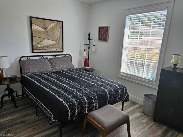 505 Kent Court, High Point, NC 27260