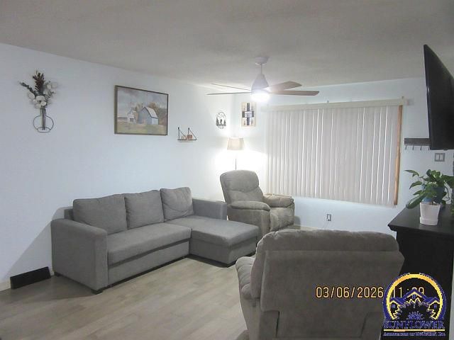 5308 SW 25th TER, Topeka, KS 66614