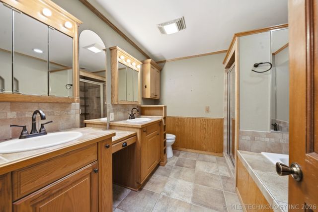 10406 S Vandalia Avenue, Tulsa, OK 74137