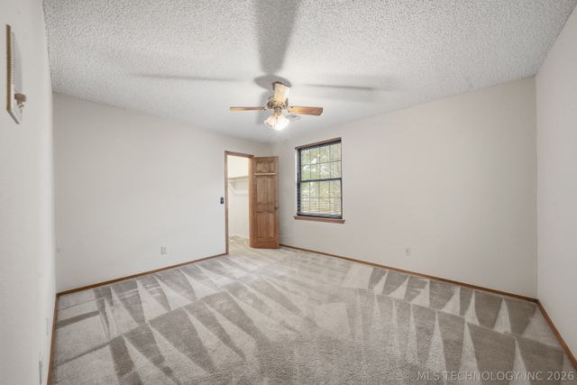 10406 S Vandalia Avenue, Tulsa, OK 74137