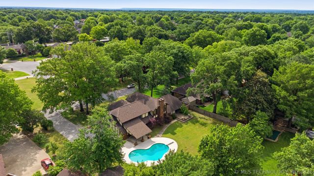 10406 S Vandalia Avenue, Tulsa, OK 74137