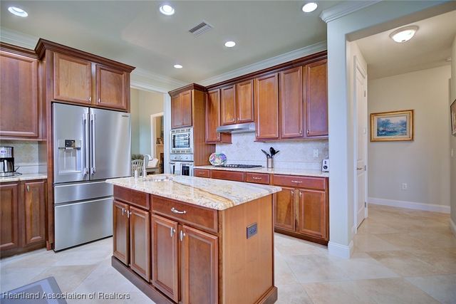 2724 Oak Beach Boulevard, Sebring, FL 33875