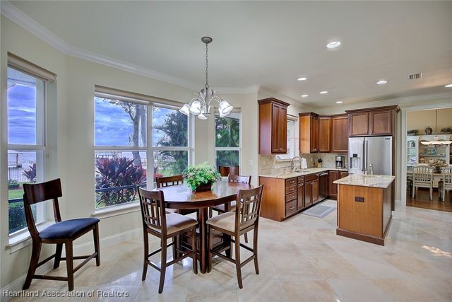 2724 Oak Beach Boulevard, Sebring, FL 33875