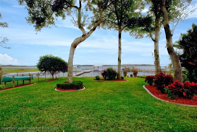 2724 Oak Beach Boulevard, Sebring, FL 33875