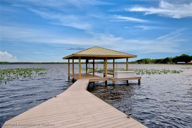 2724 Oak Beach Boulevard, Sebring, FL 33875