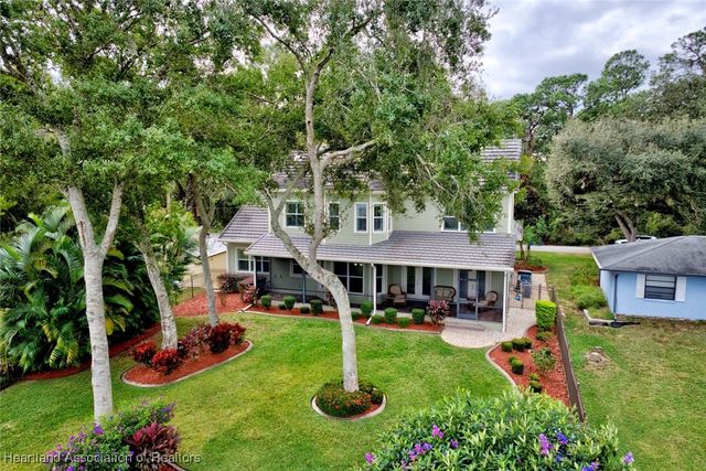 2724 Oak Beach Boulevard, Sebring, FL 33875