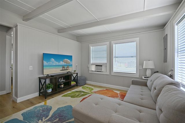 611 Fort Velasco Drive, Surfside Beach, TX 77541