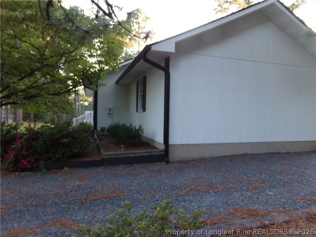188 Firetree Lane, West End, NC 27376