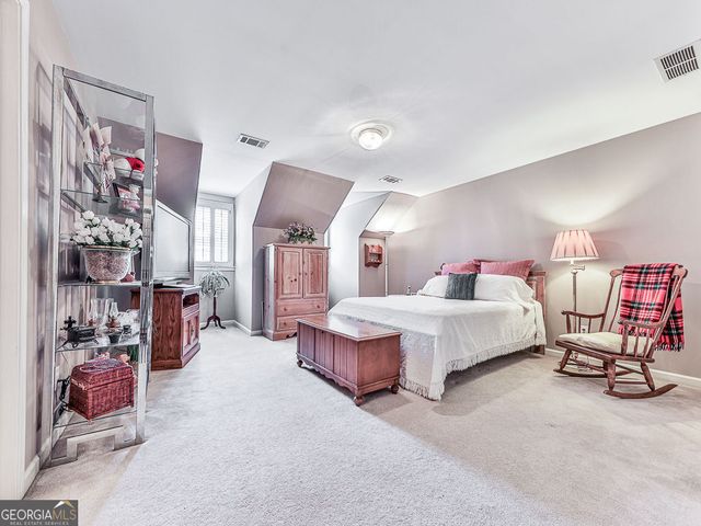 527 Fairway Drive, Woodstock, GA 30189