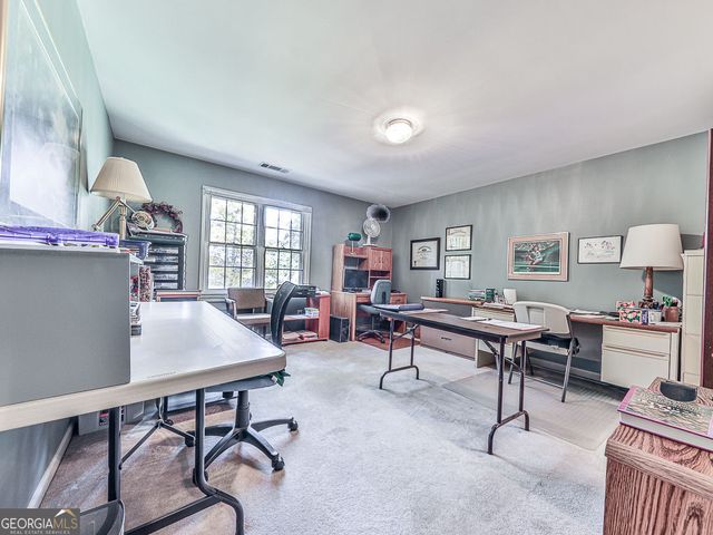 527 Fairway Drive, Woodstock, GA 30189