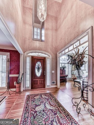 527 Fairway Drive, Woodstock, GA 30189