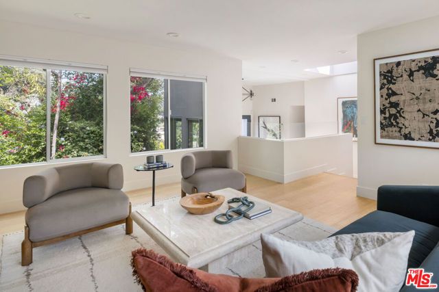 1684 Rotary Drive, Los Angeles, CA 90026