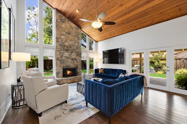 4203 Brooktree Lane, Dallas, TX 75287