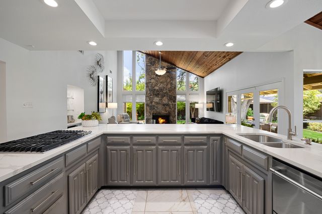 4203 Brooktree Lane, Dallas, TX 75287