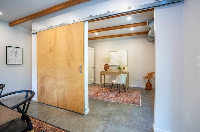 8738 Hamlet Avenue S, Seattle, WA 98118