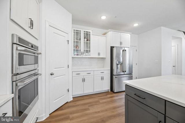 6807 FOUNTAIN PARK DR, Glenn Dale, MD 20769