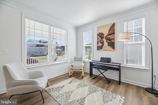 6807 FOUNTAIN PARK DR, Glenn Dale, MD 20769