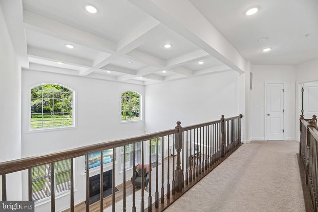 6807 FOUNTAIN PARK DR, Glenn Dale, MD 20769
