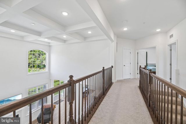 6807 FOUNTAIN PARK DR, Glenn Dale, MD 20769