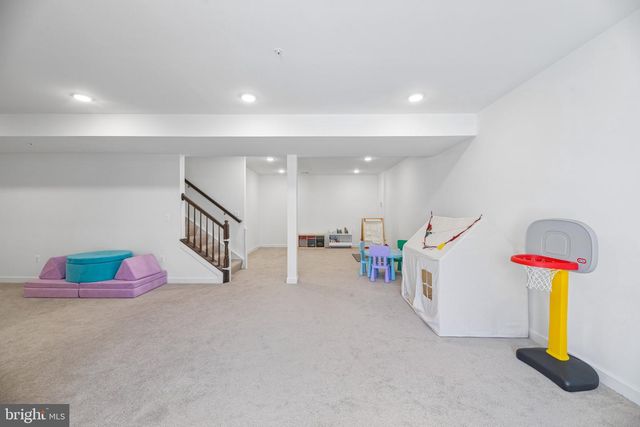 6807 FOUNTAIN PARK DR, Glenn Dale, MD 20769
