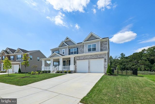 6807 FOUNTAIN PARK DR, Glenn Dale, MD 20769