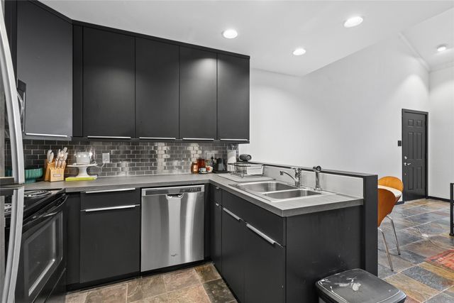 4333 Bowser Avenue 6, Dallas, TX 75219