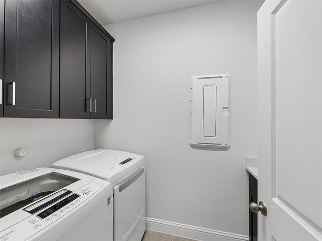 2813 Troutt Drive, Carrollton, TX 75010