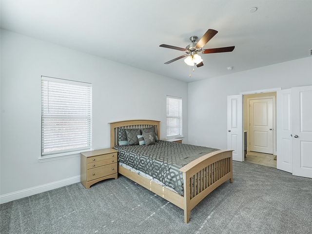 2813 Troutt Drive, Carrollton, TX 75010