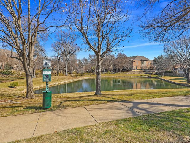 2813 Troutt Drive, Carrollton, TX 75010