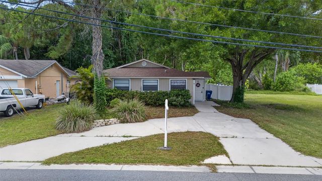 9 FRESHWATER DRIVE, Palm Harbor, FL 34684