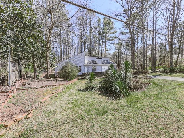 5506 Vaughn Road, Woodstock, GA 30188