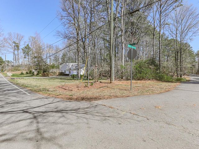 5506 Vaughn Road, Woodstock, GA 30188