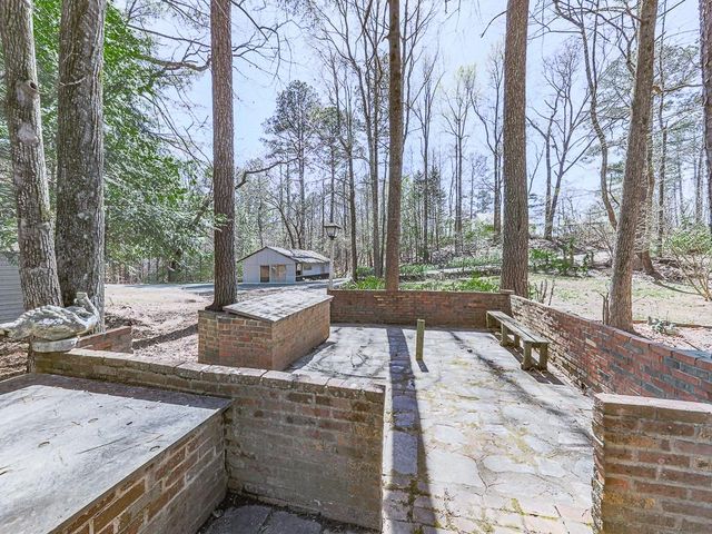 5506 Vaughn Road, Woodstock, GA 30188