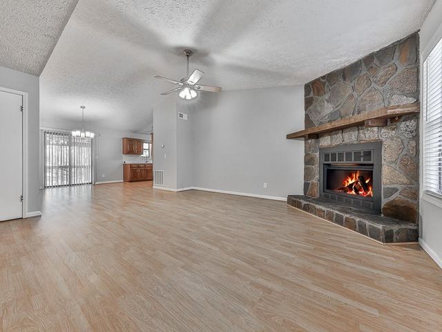 5506 Vaughn Road, Woodstock, GA 30188