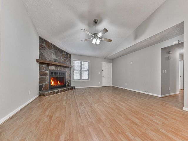 5506 Vaughn Road, Woodstock, GA 30188