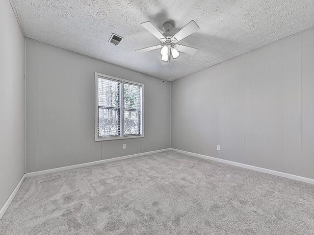 5506 Vaughn Road, Woodstock, GA 30188