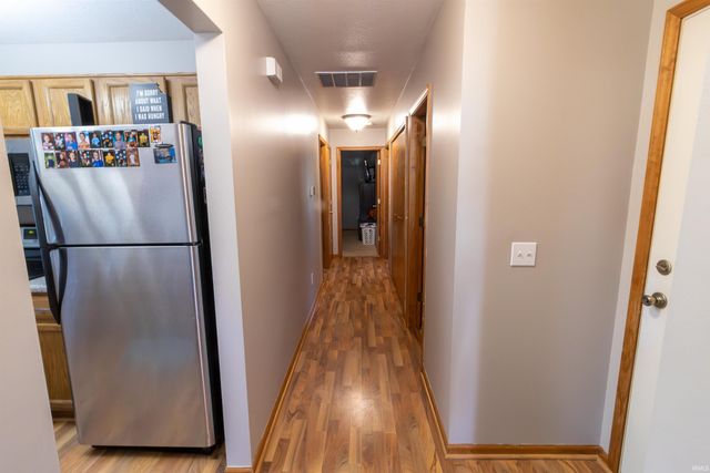 1945 Bedford Court, Huntington, IN 46750