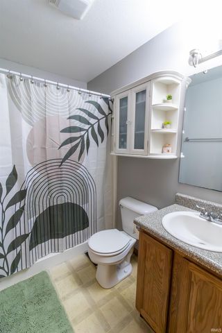 1945 Bedford Court, Huntington, IN 46750