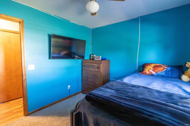 1945 Bedford Court, Huntington, IN 46750