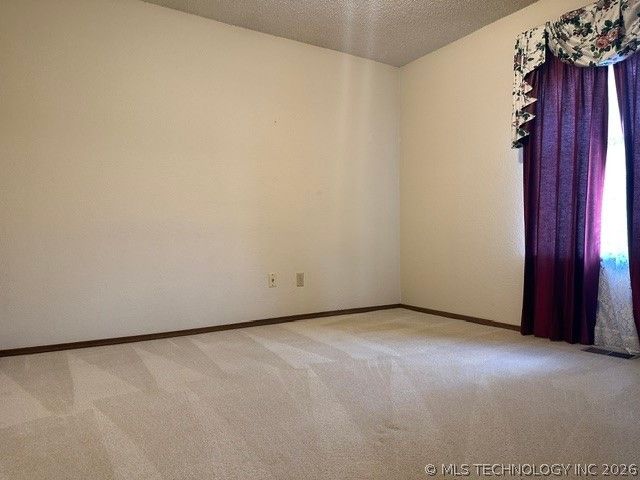 6365 S 85th East Avenue, Tulsa, OK 74133