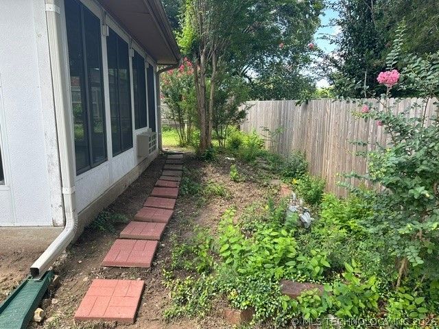 6365 S 85th East Avenue, Tulsa, OK 74133