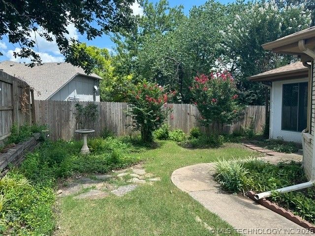 6365 S 85th East Avenue, Tulsa, OK 74133