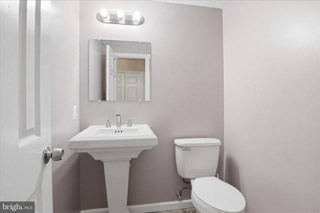 5902 6TH ST S, Falls Church, VA 22041