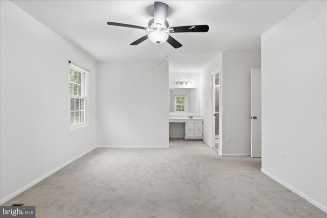 5902 6TH ST S, Falls Church, VA 22041
