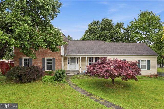 5902 6TH ST S, Falls Church, VA 22041