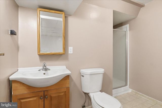 5902 6TH ST S, Falls Church, VA 22041