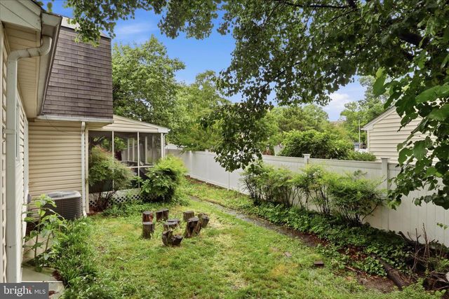 5902 6TH ST S, Falls Church, VA 22041